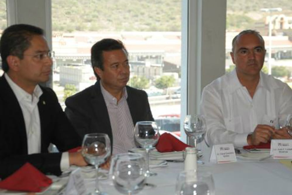 Propone Camacho igualdad cabal 