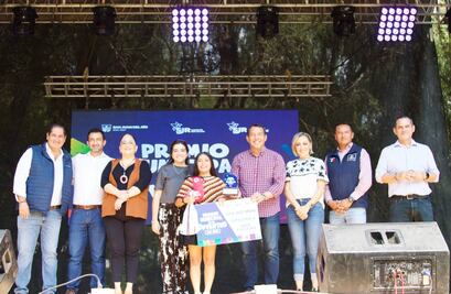 Entrega Roberto Cabrera el Premio Municipal de la Juventud 2025