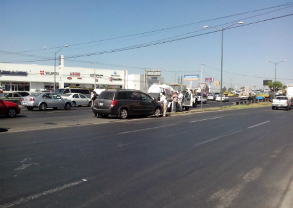 Choca contra pipa de gas LP 