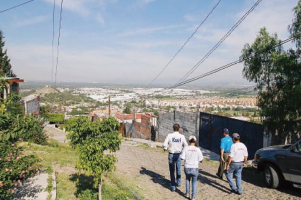 Mauricio Kuri se dice abierto a críticas
