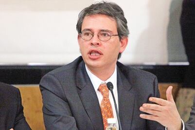 Prodecon pide revisión a fondo de cuentas de mexicanos en HSBC