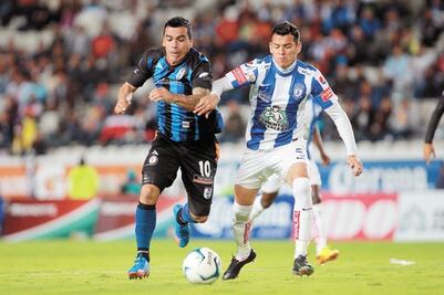 Me voy triste: Esteban Paredes