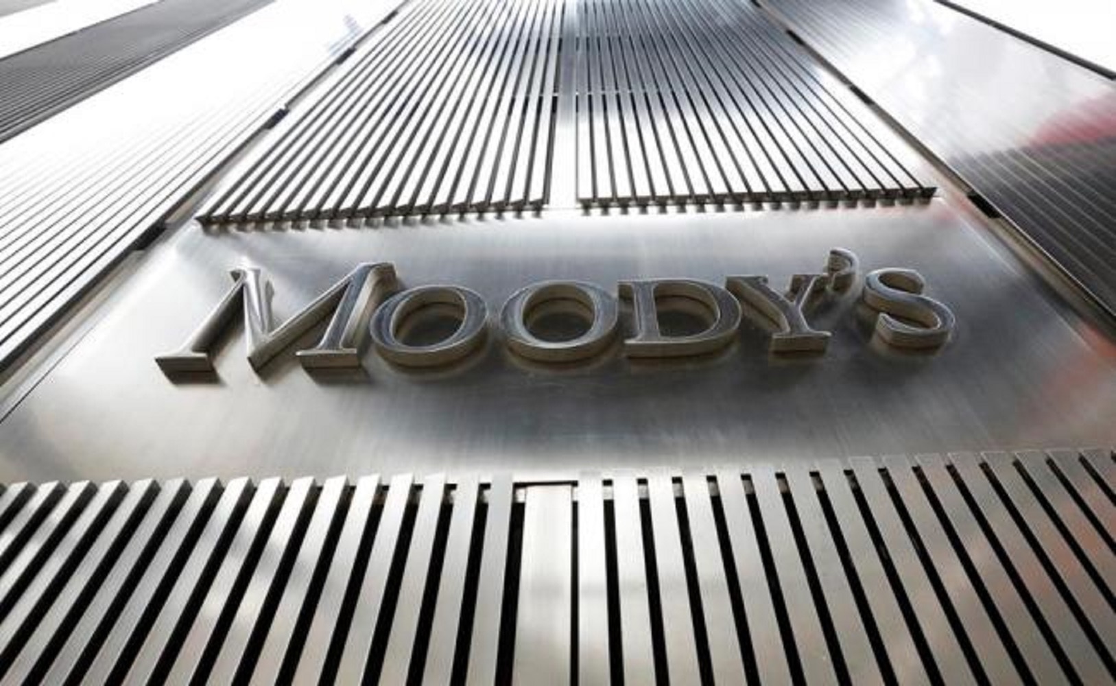 Moody´s advierte que salida de EU del TLCAN llevará a México a una recesión