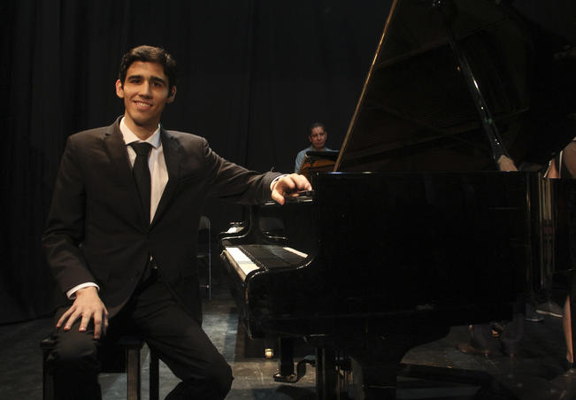 Eduardo de la Vega tocará con la Filarmónica