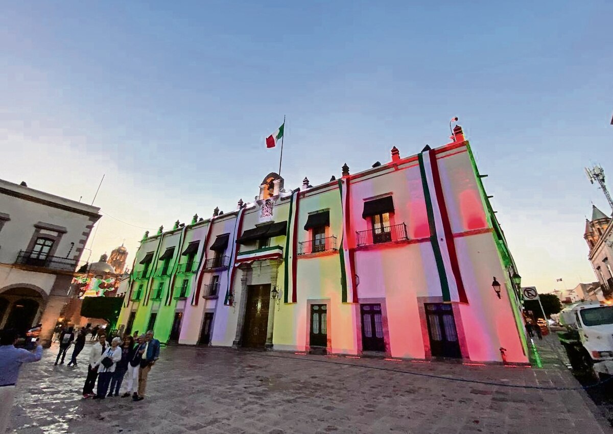 Ya está lista para la fiesta patria la Casa de la Corregidora