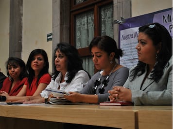 Alertan sobre embarazos juveniles