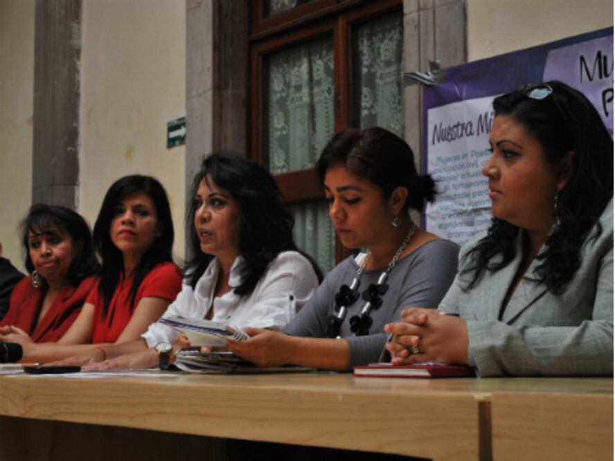 Alertan sobre embarazos juveniles