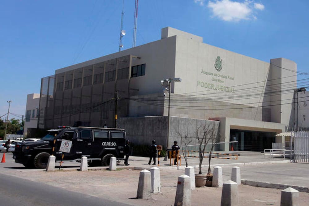 La PGR informó que 30% de los narcolaboratorios hallados en el estado son resultado de las denuncias ciudadanas.