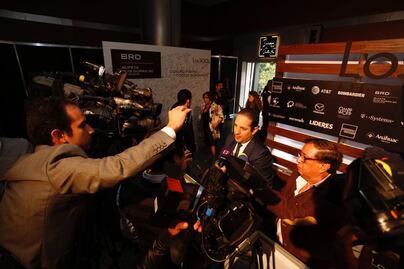 Francisco Domínguez asiste a comida de Los 300 líderes