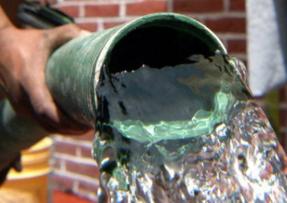 Explica CEA consigna para no surtir pipas 