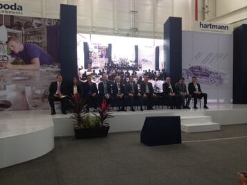 Inaugura FDS fábrica automotriz en SJR