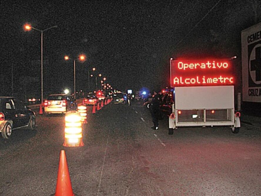 Ampliará la SSPMQ horario de alcoholímetro