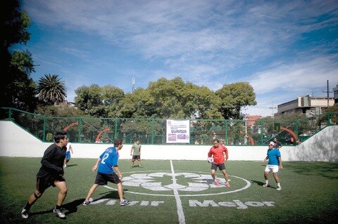 Qrónica Deportiva y Conaliteg a la final 