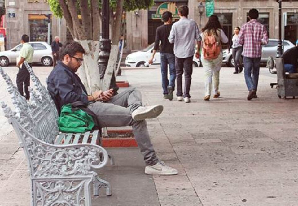 Alertan sobre estrés crónico en adultos