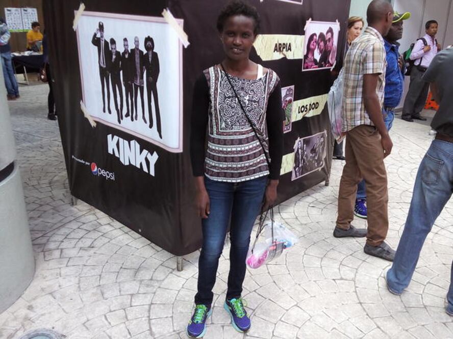 Genoveva Jelagat Kigen comenta que los viajes a Kenia para ver a su familia dependen de los resultados en las carreras y los premios económicos (DOMINGO VALDEZ. EL UNIVERSAL)