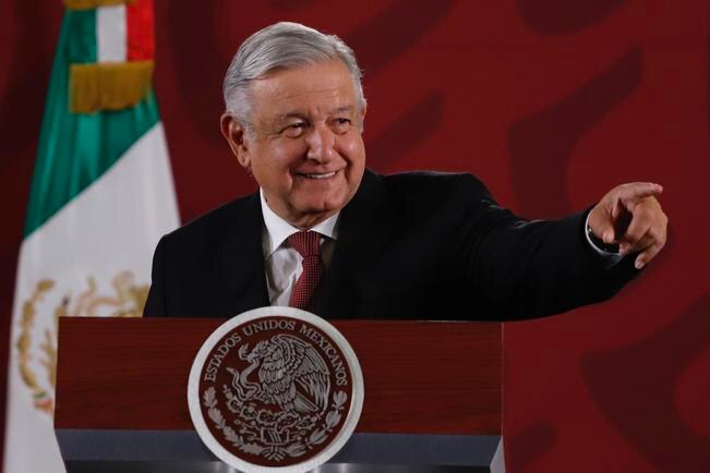 "Querétaro y Tlaxcala son un  ejemplo de finanzas": AMLO