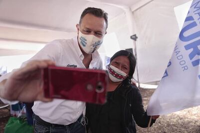 Prometen mercado para artesanos indígenas de Amealco