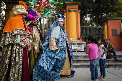 #NuestrasHistorias Los Reyes Magos se alistan para llevar regalos