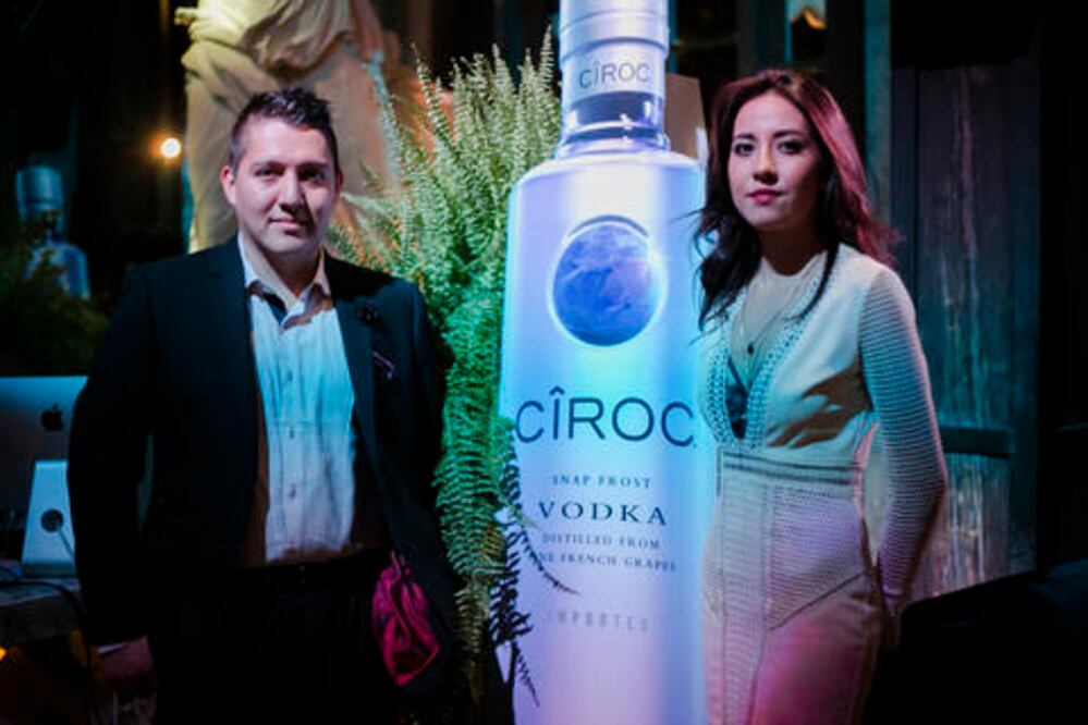 Blue Moon derrocha ambiente festivo