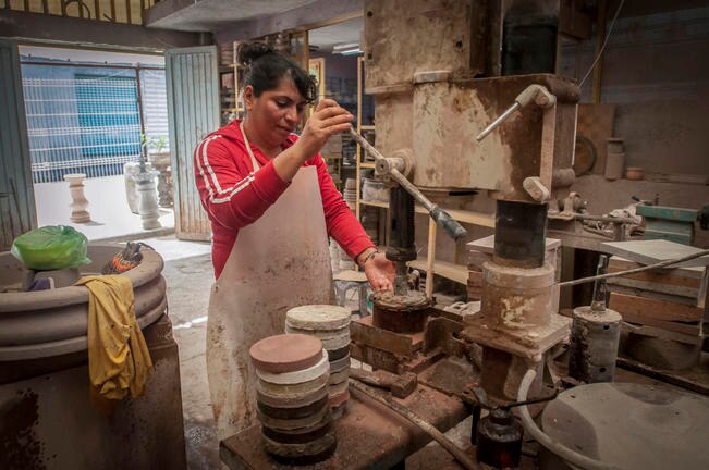 Cantera. Mujeres dan vida a la piedra