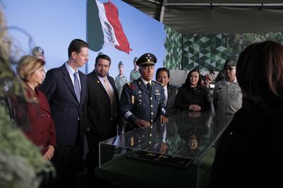 Sesionan diputados en expo de Fuerzas Armadas