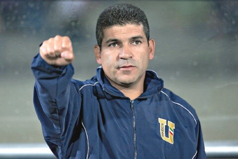 Pumas le jugará al América de tú a tú