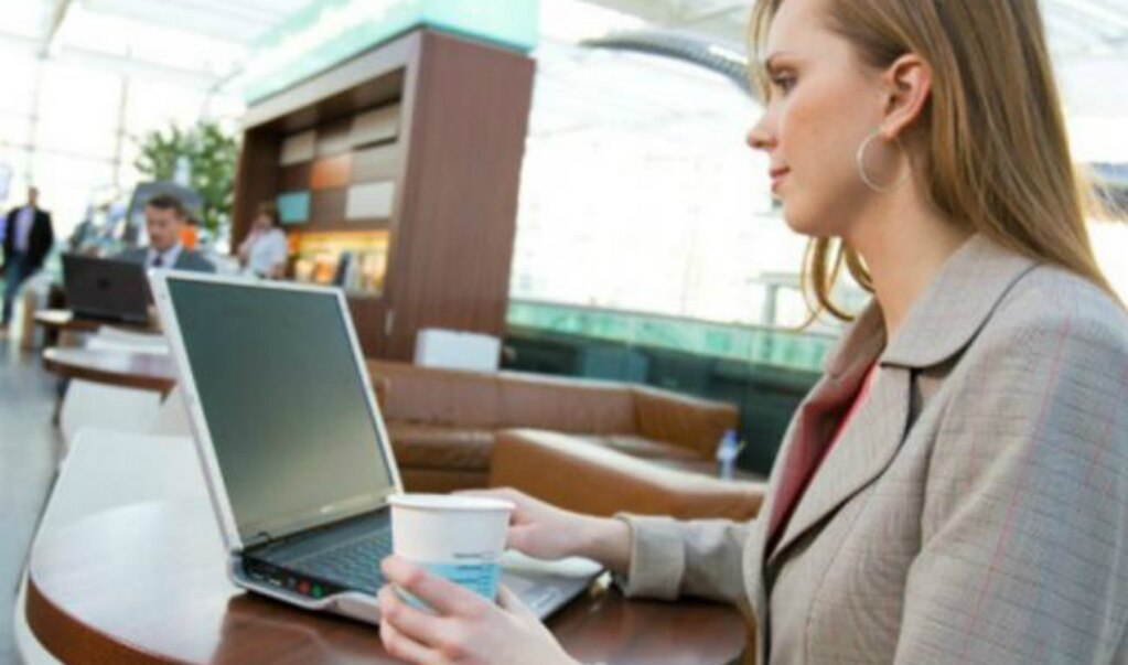 Entérate. ¿Cómo es la madre mexicana digital?