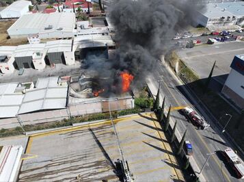 Incendio en Parque Industrial FINSA 1 es controlado al 50%; 150 personas fueron evacuadas