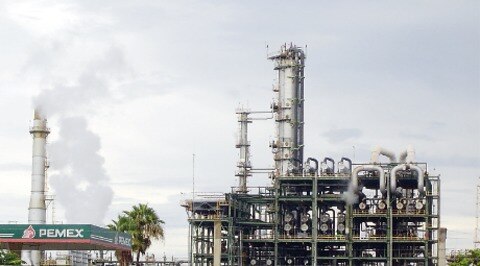 Deben analizar plantilla de Pemex