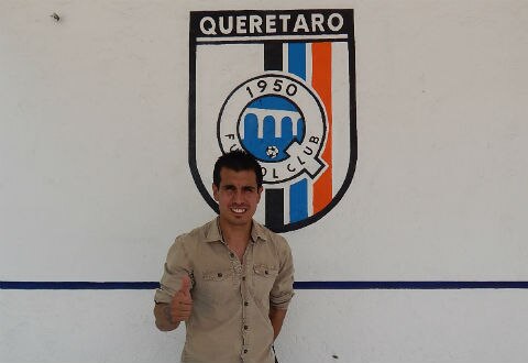 Leandro Gracián, oficialmente gallo