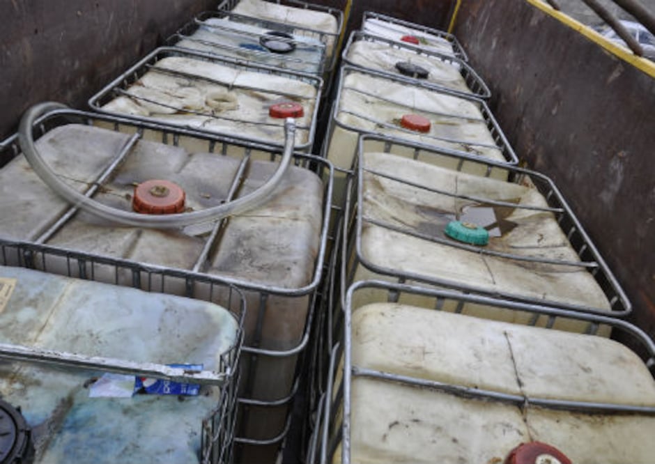 Detienen a cuatro presuntos chupaductos 