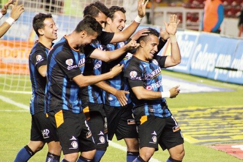 Los Gallos apuntan a la liguilla