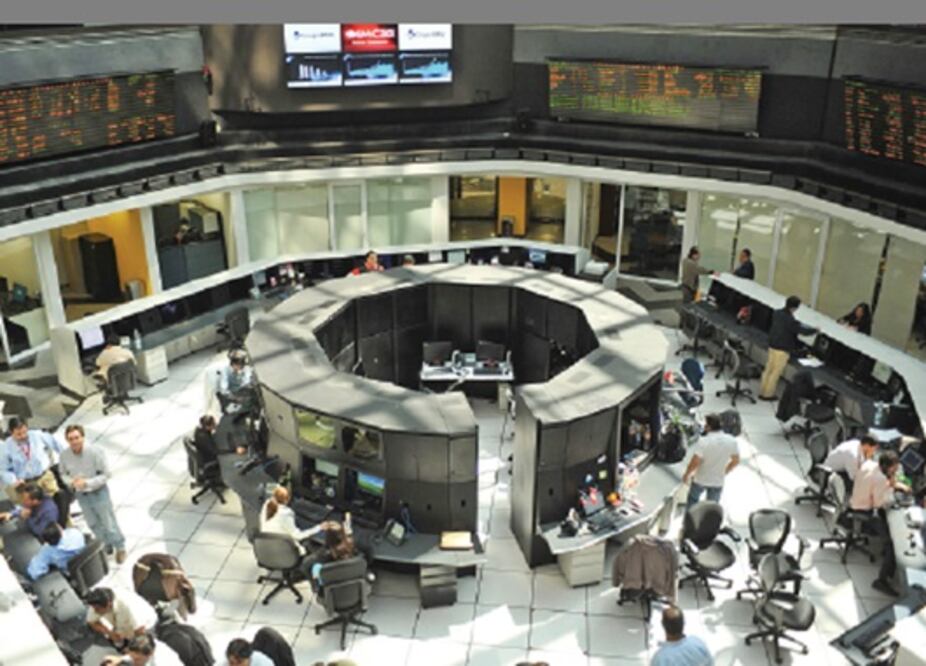 Retorna más inversión al país