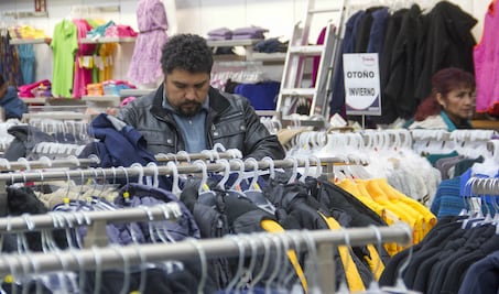 Buscan regular 30 mil negocios