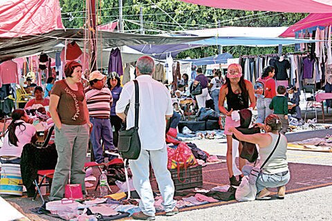 Alistan elección de dirigentes en el tianguis de Las Garzas
