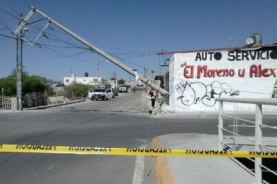 Percance vial deja sin luz a San José el Alto