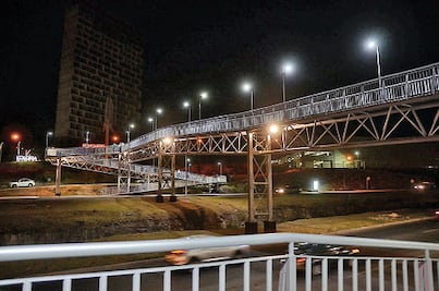 Comienza la rehabilitación de puentes peatonales