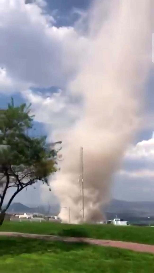 Meteoro de Zibatá fue torbellino, no tornado, aclara Protección Civil