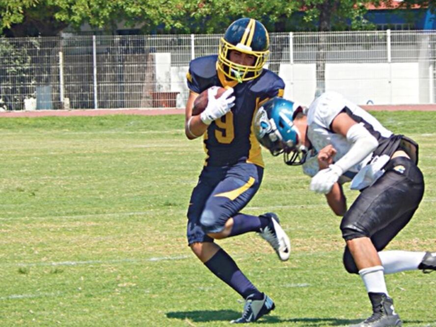 Juvenil de Gatos abre campaña con triunfo 