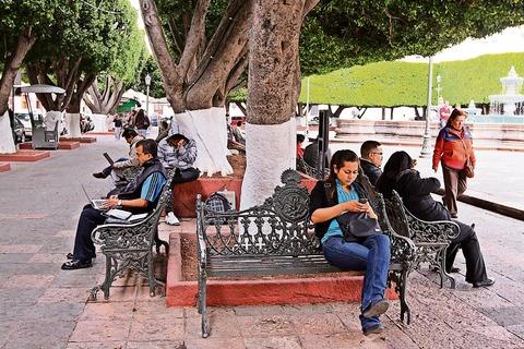 Resaltan cobertura de Internet