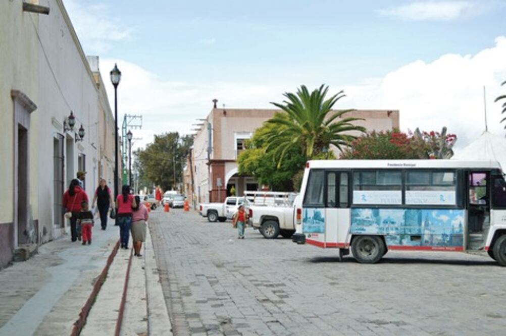 Busca aval a préstamo