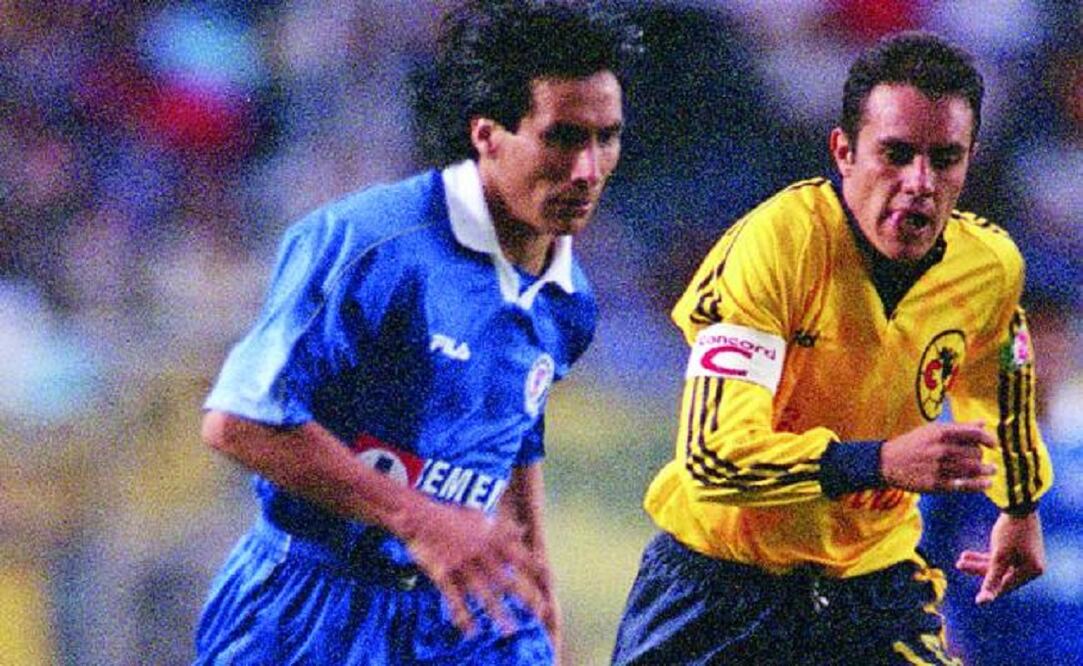 Castañeda fue campeón con Cruz Azul en la temporada 1997 (ARCHIVO. EL UNIVERSAL)