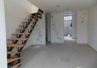 Diez casas en riesgo 