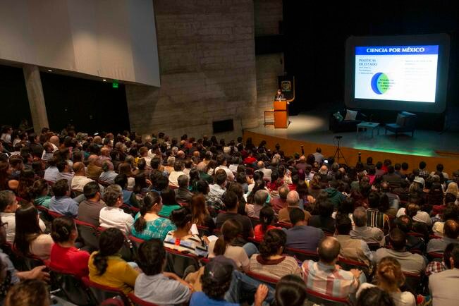 Sube presupuesto a tecnología