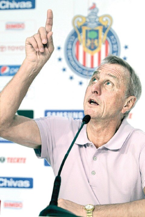 “Chivas da pena”, dice Cruyff