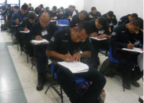 Suman 15 policías destituidos en SJR