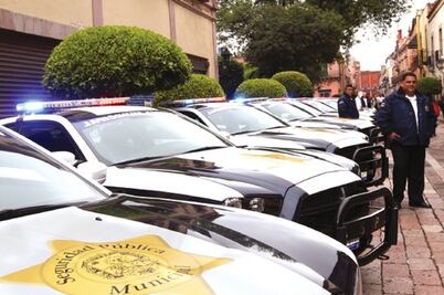 Refuerzan vehículos de la SSPMQ