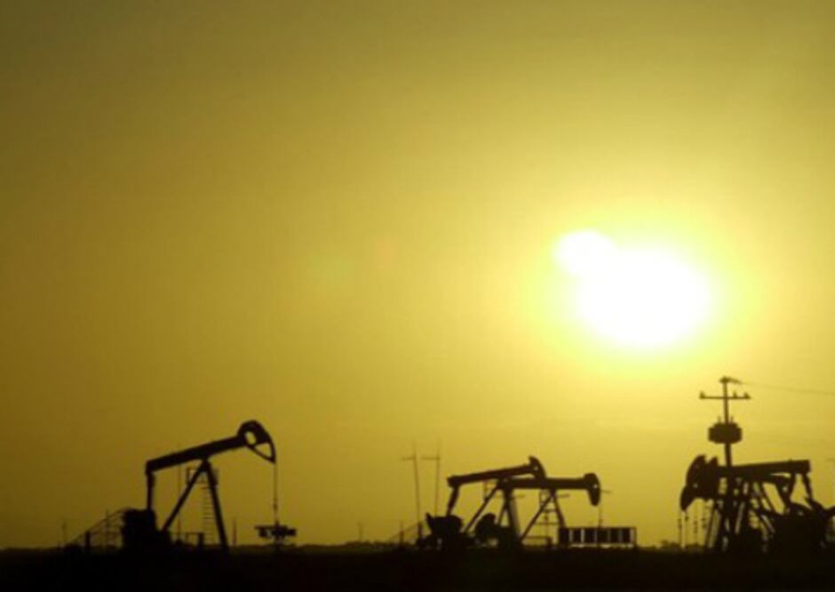 Caen reservas de petróleo en Estados Unidos