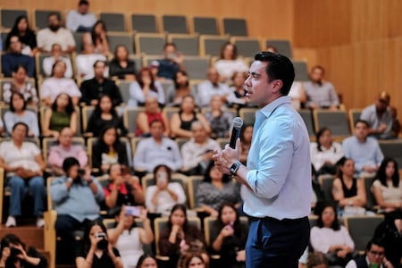 “Felifer” Macías encabeza las preferencias a la gubernatura de Querétaro