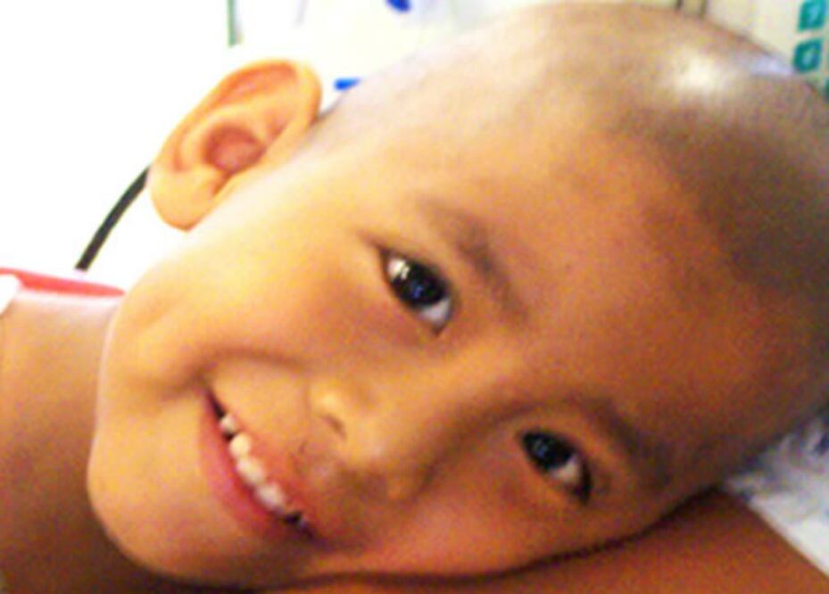 Realizan conferencia en torno al cáncer